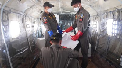 Keberhasilan Misi OMC, Lanud Sjamsudin Noor Sukses Hadirkan Hujan Buatan di Langit Kalimantan 7