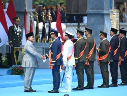 Presiden Prabowo Anugerahkan Tanda Kehormatan Bintang Mahaputera kepada Tujuh Tokoh TNI