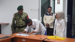 Cegah Jalur Ilegal ke Malaysia, Satgas Pamtas TNI Gagalkan Keberangkatan Empat Calon PMI