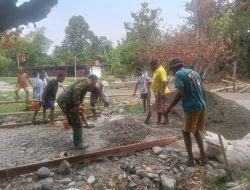 Pekerjaan Berat Terasa Ringan, Satgas TMMD ke-130 Bersama Masyarakat Bergotong Royong
