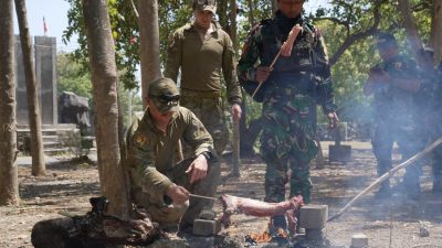 TNI–ADF Asah Kemampuan Bertahan Hidup di Alam Liar dalam Latgabma Keris Woomera 2026 6
