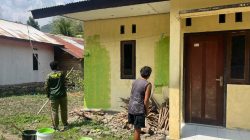 Satgas TMMD ke-130 Kodim 1808/Mansel Percantik Rumah Warga Agar Nyaman Dihuni