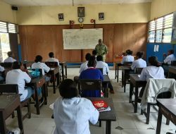 Dorong Generasi Muda Mengabdi Untuk Negeri, Sertu Nixon Sosialisasikan Rekrutmen Bintara Dan Tamtama TNI AD