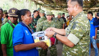 Wapang TNI Tinjau Perbatasan Paling Selatan Indonesia 6