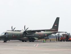 TNI Semai 11 Ton Bahan Modifikasi Cuaca untuk Atasi Karhutla di Kalimantan