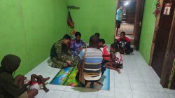 Wujud Kepedulian, Dansatgas TMMD Ke-130 Kunjungi Keluarga Berduka di Yamboi 3